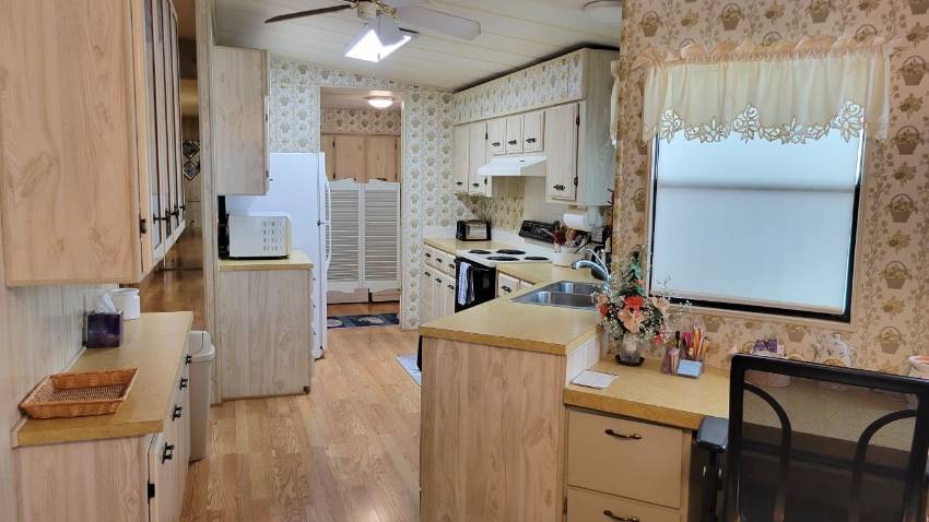 131 Lake Hazel Drive a Winter Haven, FL Mobile or Manufactured Home for Sale